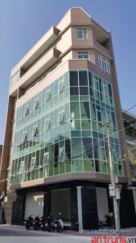 Thiet-ke-thi-cong-ks-hotel-dep-br-vt-mrhung-4-576x1024