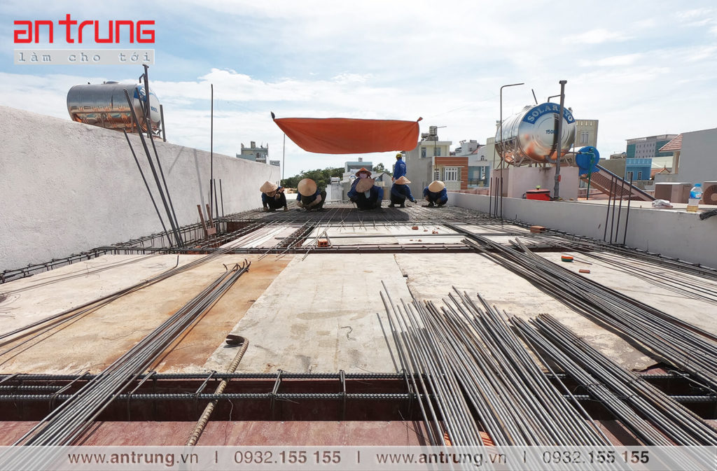 Cty-thiet-ke-nha-pho-uy-tin-Vung-Tau-mr-hien-binh-gia-hinh-thi-cong-1-1024x673