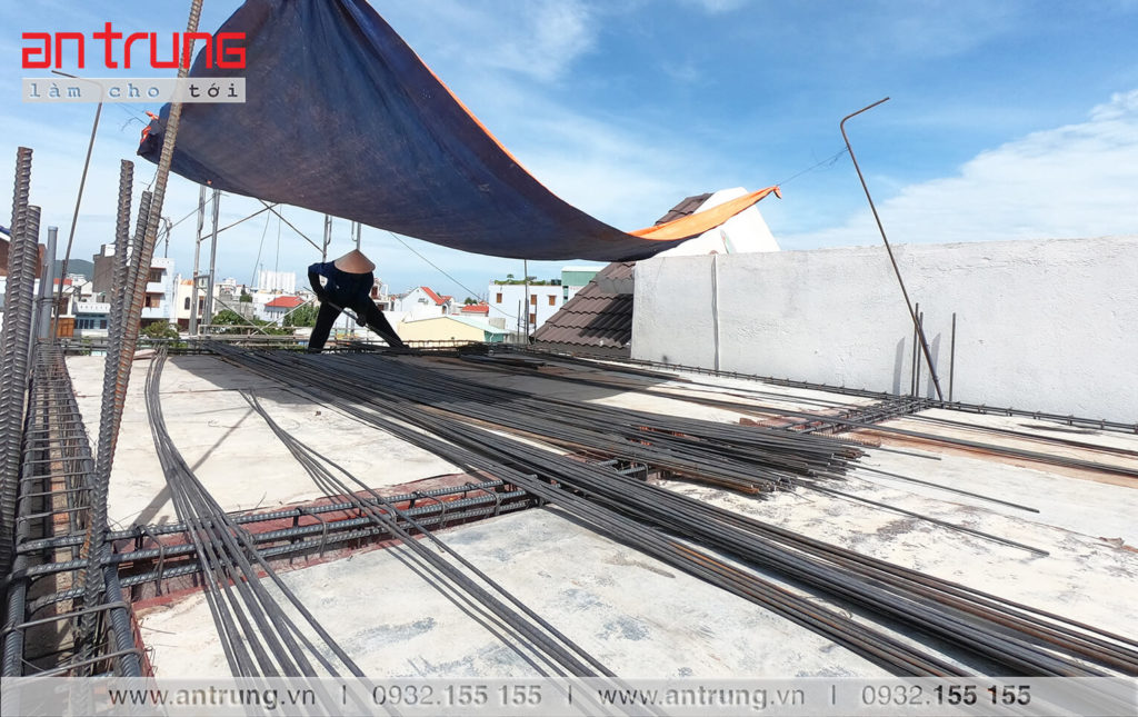 Cty-thiet-ke-nha-pho-uy-tin-Vung-Tau-mr-hien-binh-gia-hinh-thi-cong-4-1024x645